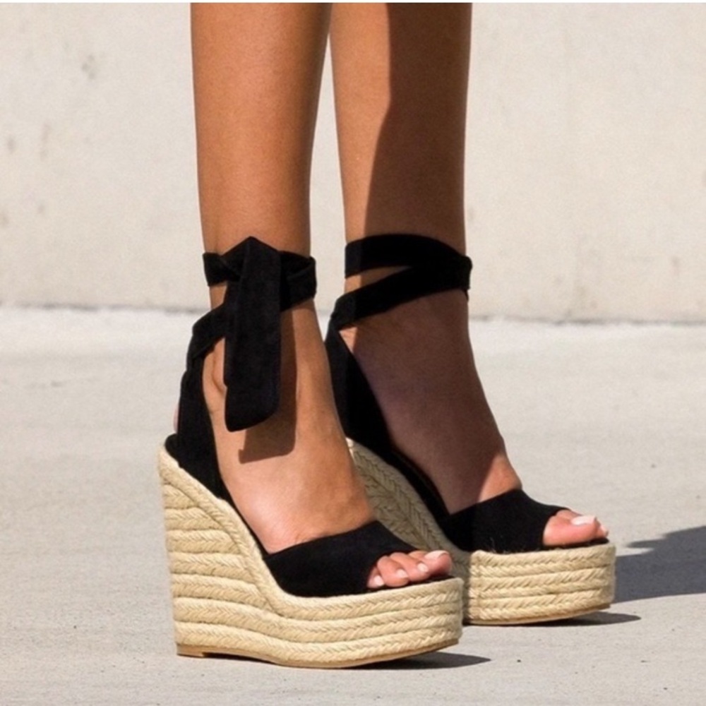 Tony Bianco Black Wedges